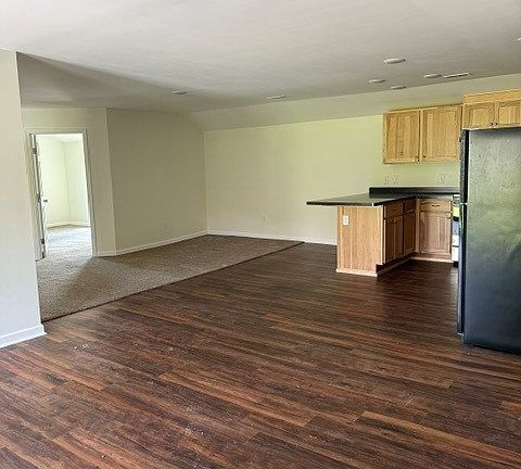2nd image of 7922 Alleghany Rd #2