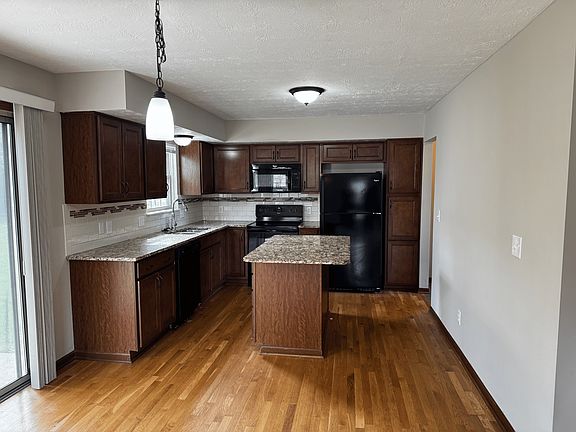 4th image of 5415 Cypress Ct