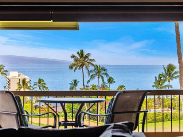 50 Puu Anoano St APT 706, Lahaina, HI 96761