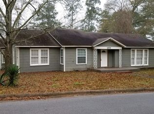 1930 Avenue P, Huntsville, TX 77340