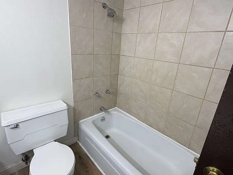 791 Russell Rd — Photo 16