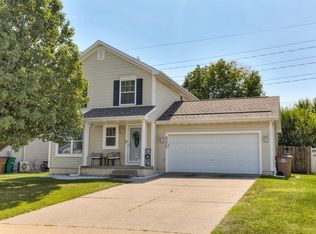 9272 Kingman Dr, West Des Moines, IA 50266