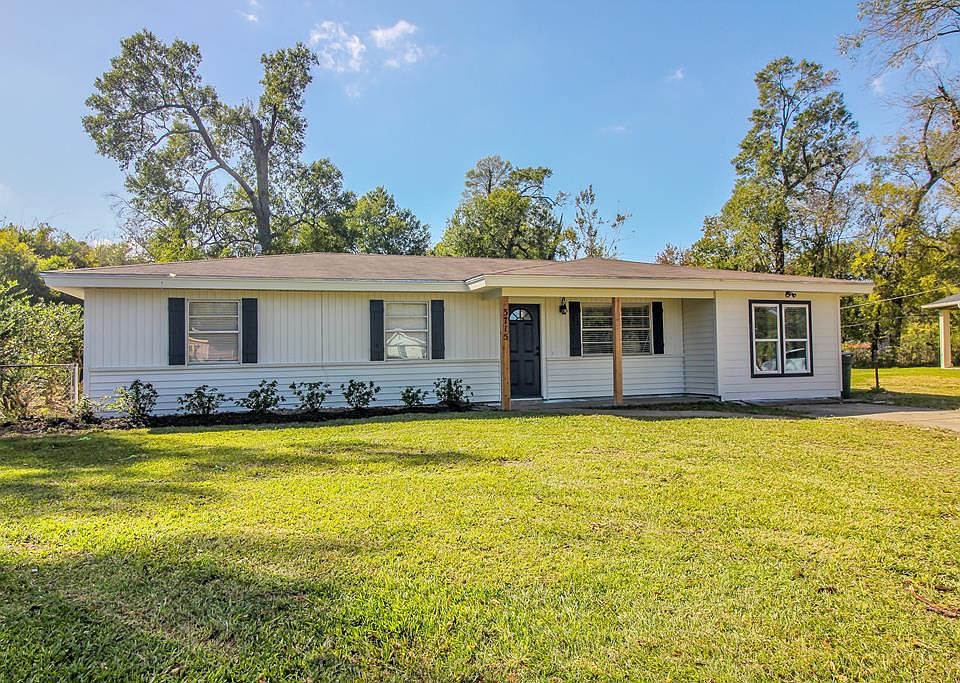 1st image of 3715 Broadmoor Dr
