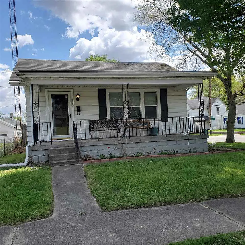 1301 Hunt St photo 1