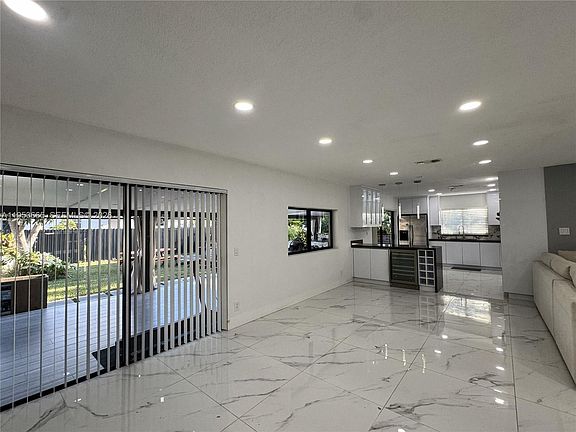 5th image of 10394 Fairway Heights Blvd #0