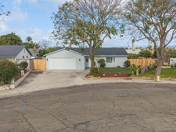 2nd image of 1021 W Hermosa Dr