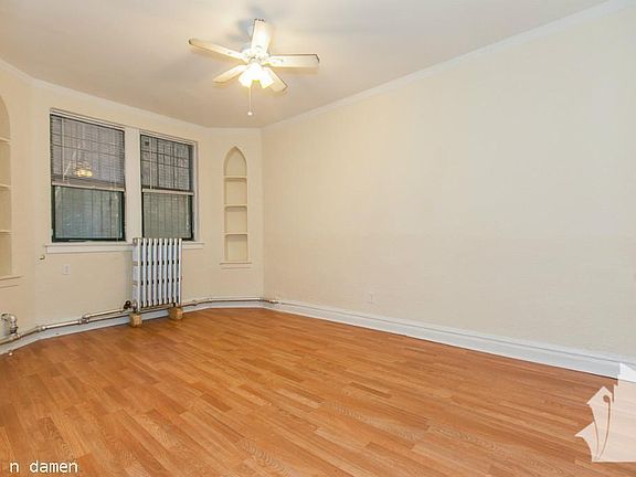 2nd image of 4829 N Damen #1321