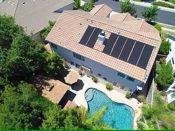 3rd image of 6525 Laurel Crest Cir