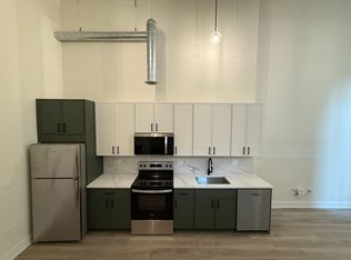 1455 Maple Ave #110, Evanston, IL 60201