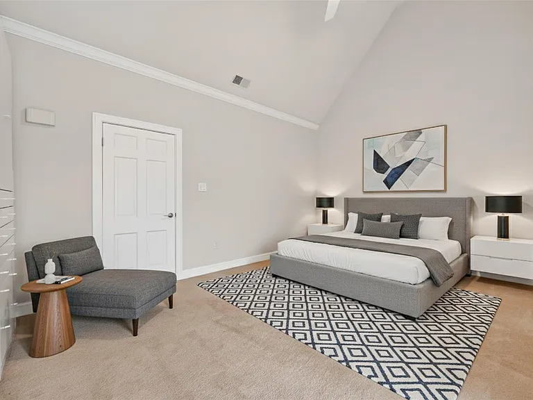 5338 Brownway St #B19 — Photo 10