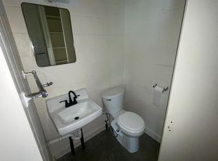 820 Ekela Ave APT 8, Honolulu, HI 96816