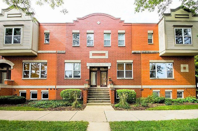 1st image of 3456 N Monticello Ave