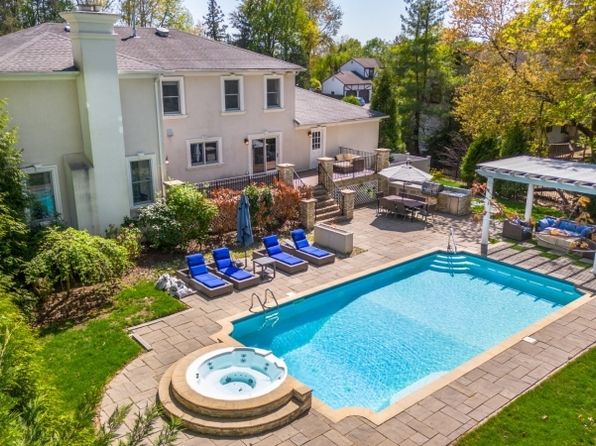 11 Hubbardton Rd, Wayne Twp., NJ 07470