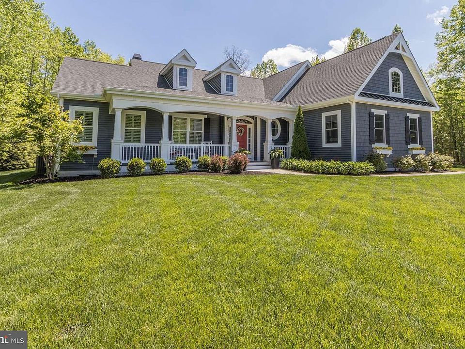 1st image of 21899 Green Grove Ct