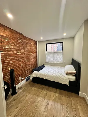 Rented by Mdays Realty | media 19