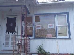 706 E Avenue C, Heavener, OK 74937