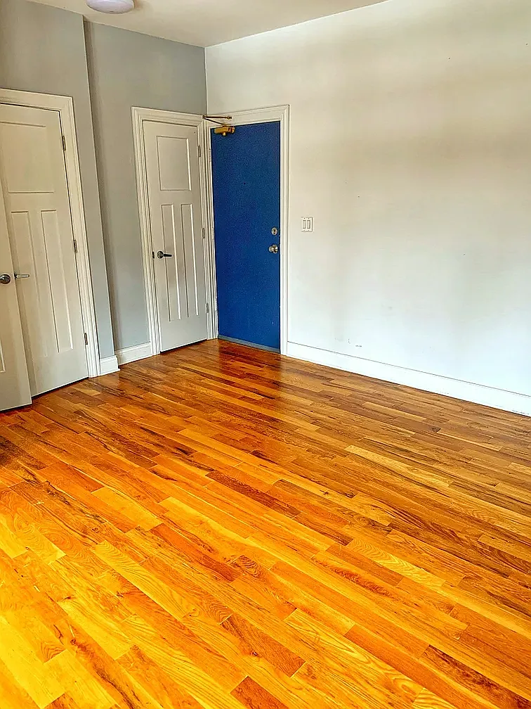 Building Photo - 1127 W Farwell Ave #208