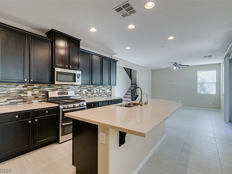 2549 Sable Ridge St — Photo 27
