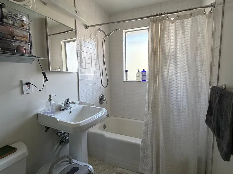 1115 E Harrison St #1115 — Photo 20