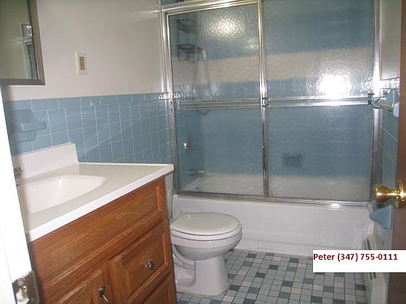 4th image of 2705 Newtown Ave APT 2F