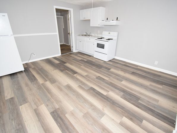 186 W Main St APT A