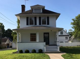 26 E 6th St, Hinsdale, IL 60521