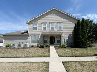 241 Coachgate Ln, Ballwin, MO 63021