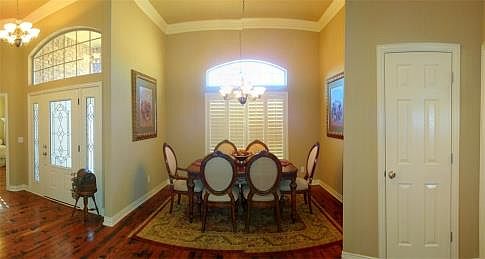 4th image of 6 Candlewood Ct