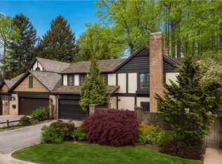 2 Hidden Valley #2, Rocky River, OH 44116