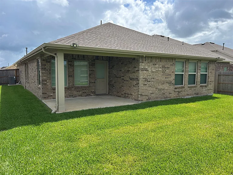 2213 Still Bend Ln — Photo 19