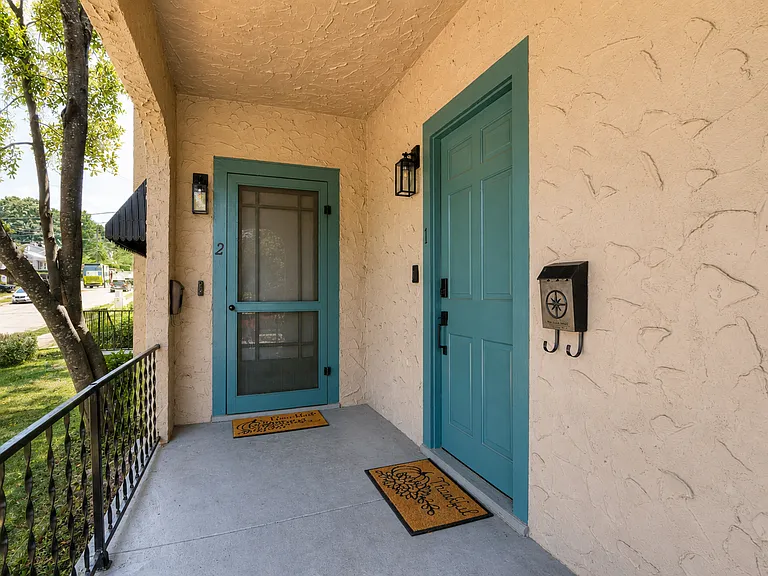 2208 Central Ave #2 — Photo 3