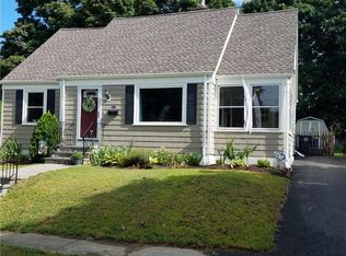 28 Hersey Rd, Cranston, RI 02910