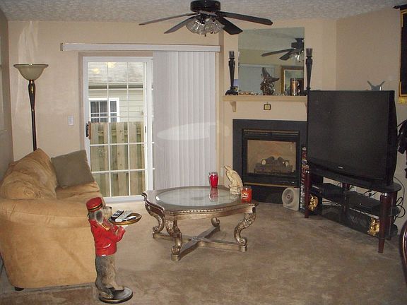 2nd image of 9141 Parkpoint Ln