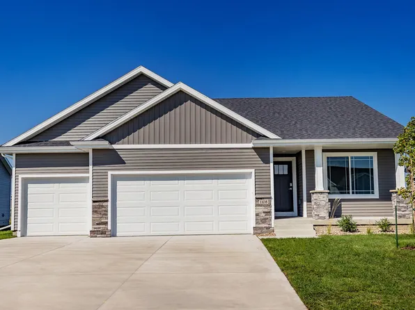 1108 Featherstone Ave NE, Bondurant, IA 50035