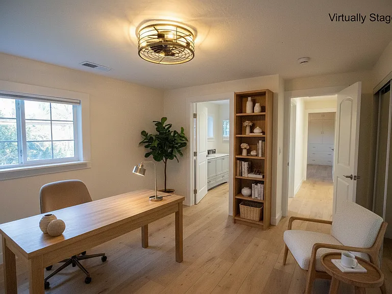 Large bedroom with closet and access to both the hallway and bathroom. Great for an office or bedroom.