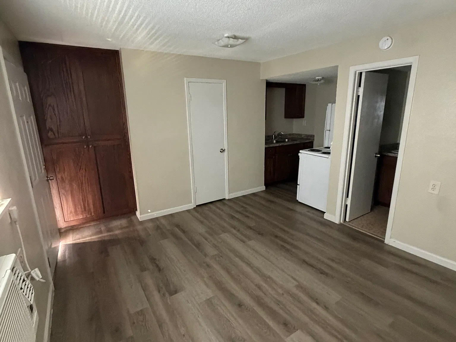1500 Black Hill Dr — Photo 4