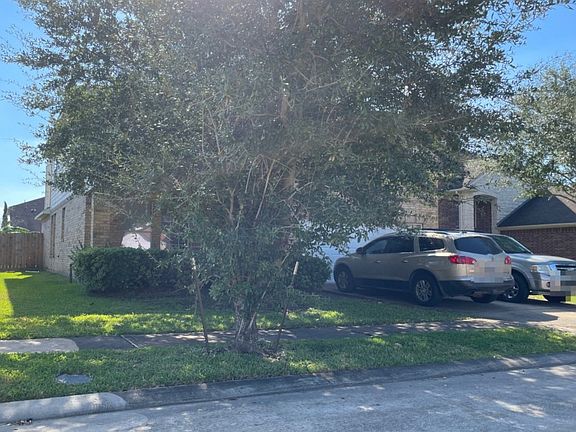 3rd image of 1907 Lingard Park Ct