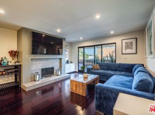 9025 Keith Ave APT 204, West Hollywood, CA 90069