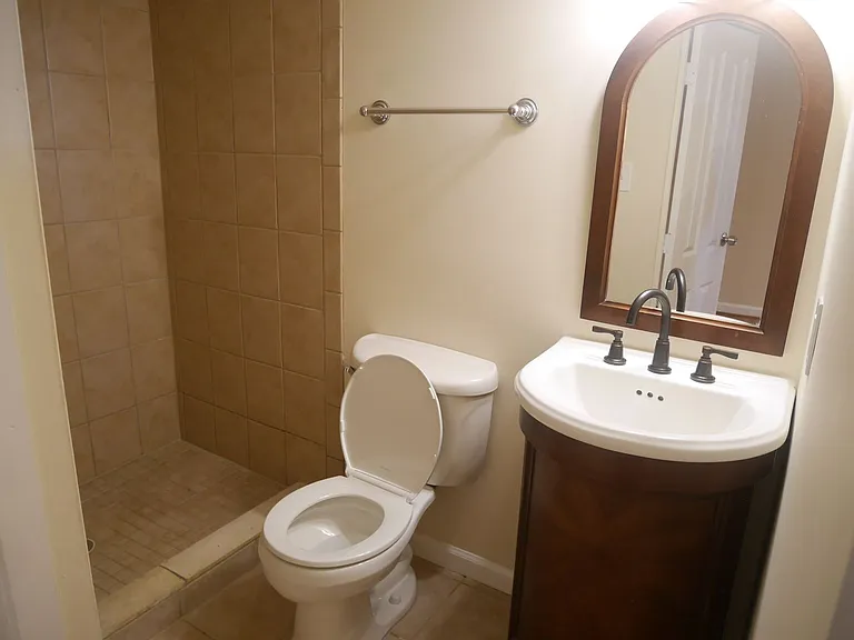 334 Kane St — Photo 12