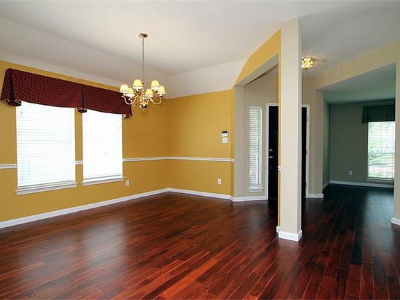 3rd image of 1407 McGee Lake Ct
