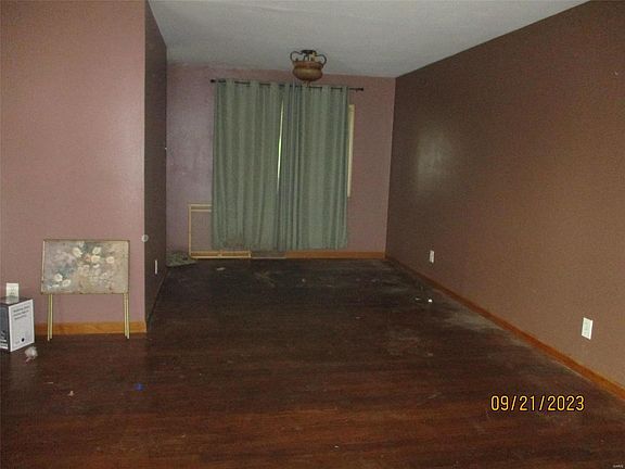 4th image of 2022 Northaire Ln
