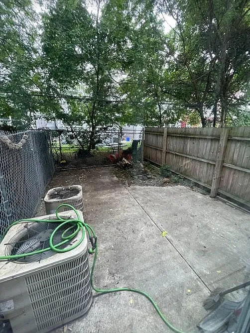 5 bed, $2,500 — Photo 3