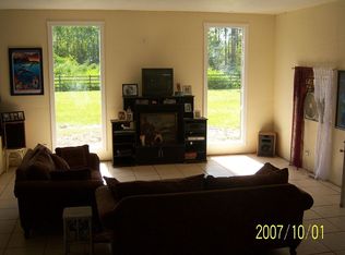 1873 Hodges Colvin Ln, Glen St Mary, FL 32040