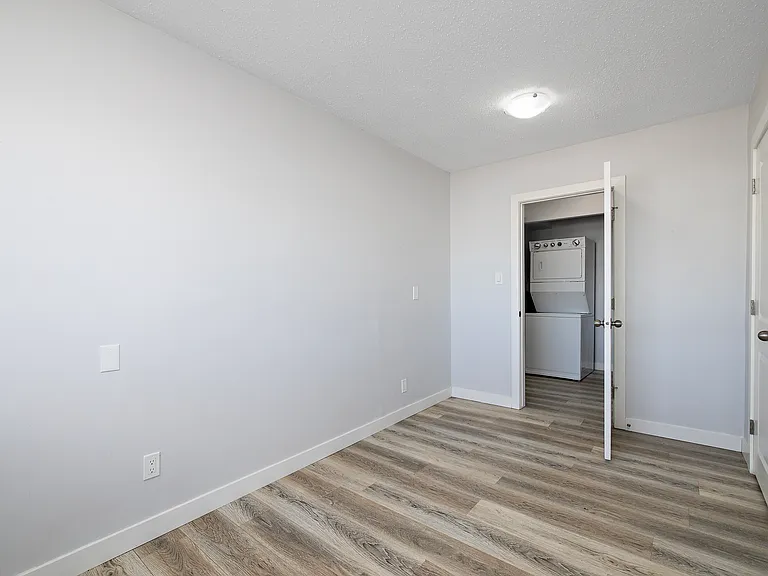 10207 107th Ave NW — Photo 50