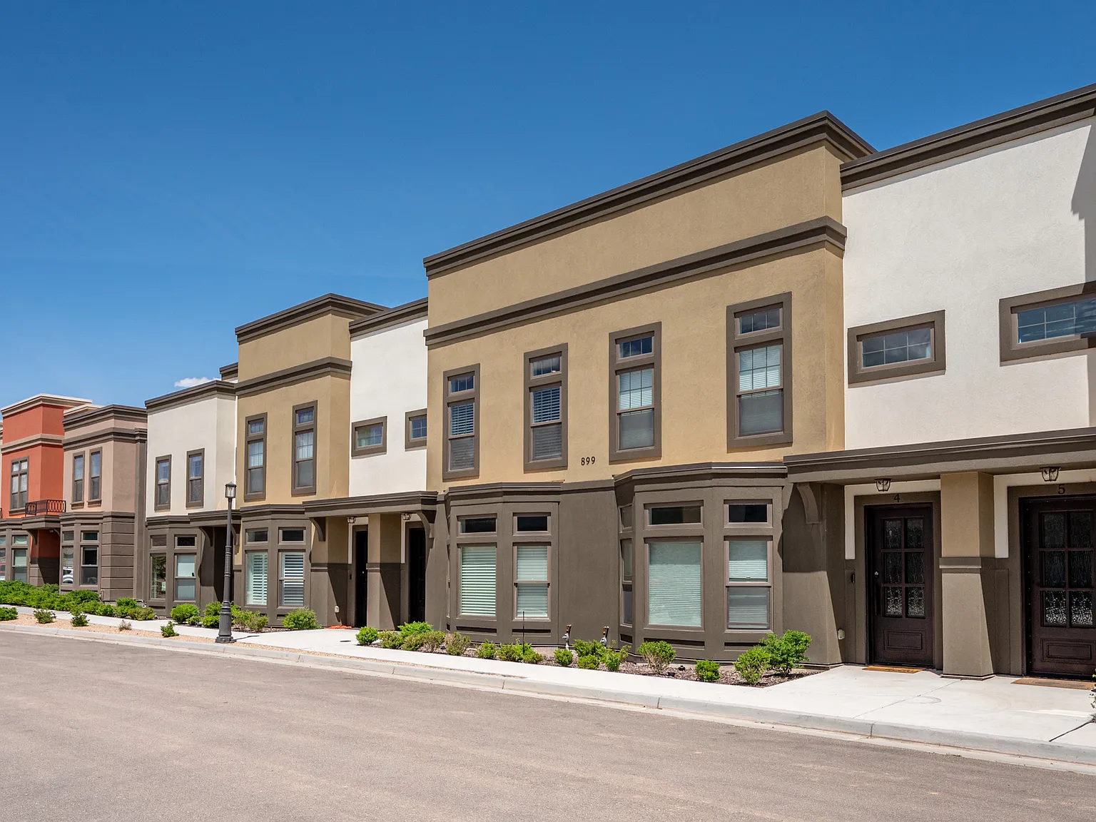 Furnished 3-Bedroom, 2.5-Bath Townhome in Cedar City Near SUU & Walmart Monthly Rentals Available... — Photo 1