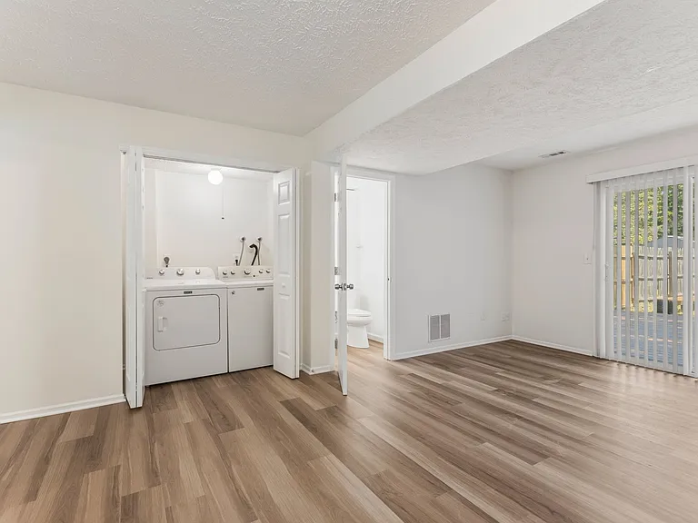 6319 Harris Heights Ave — Photo 7