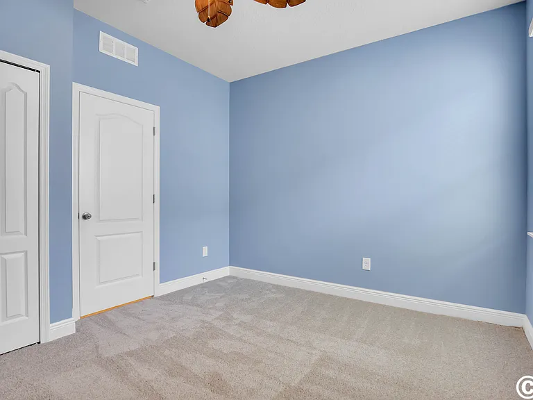5018 Inshore Landing Dr — Photo 9