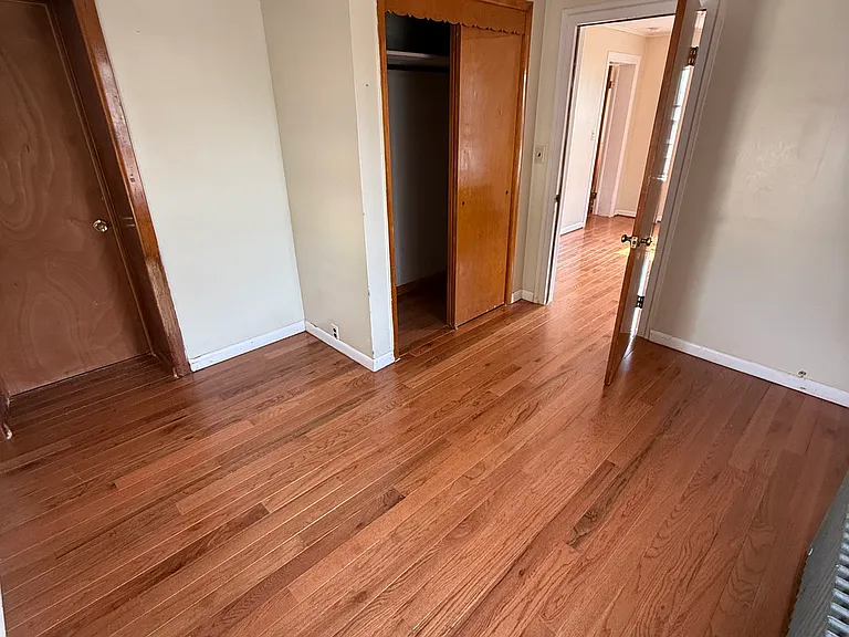 31 Smith St #2 — Photo 9