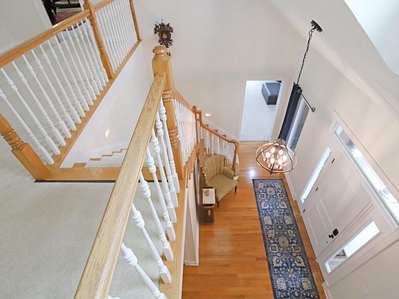 4th image of 509 Richardson St