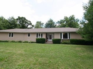 1214 W Orchard St, Centerville, IA 52544